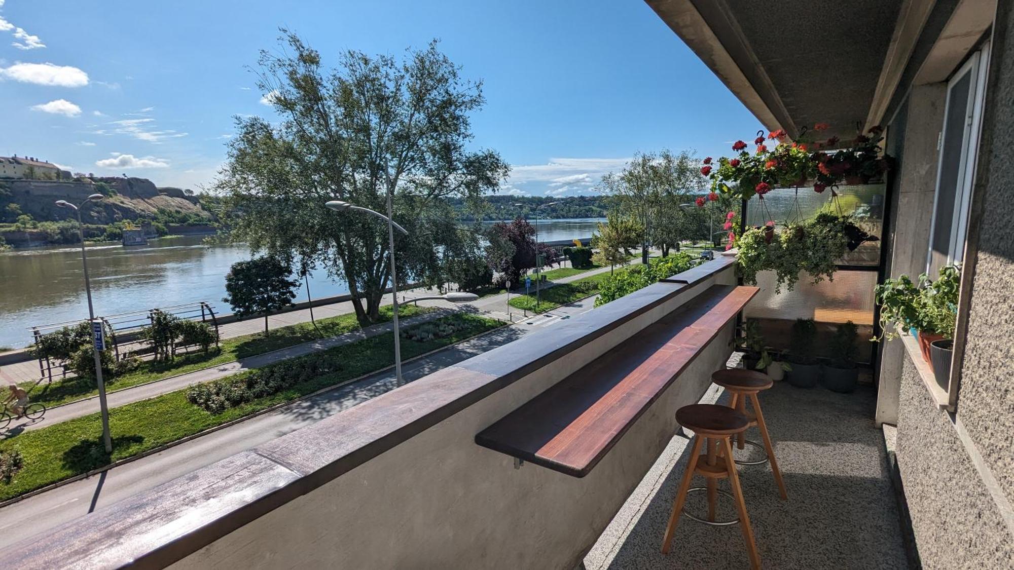 נובי סאד Center, Private Garage, Danube & Fortress, 3 Bdrm 2 Bath מראה חיצוני תמונה